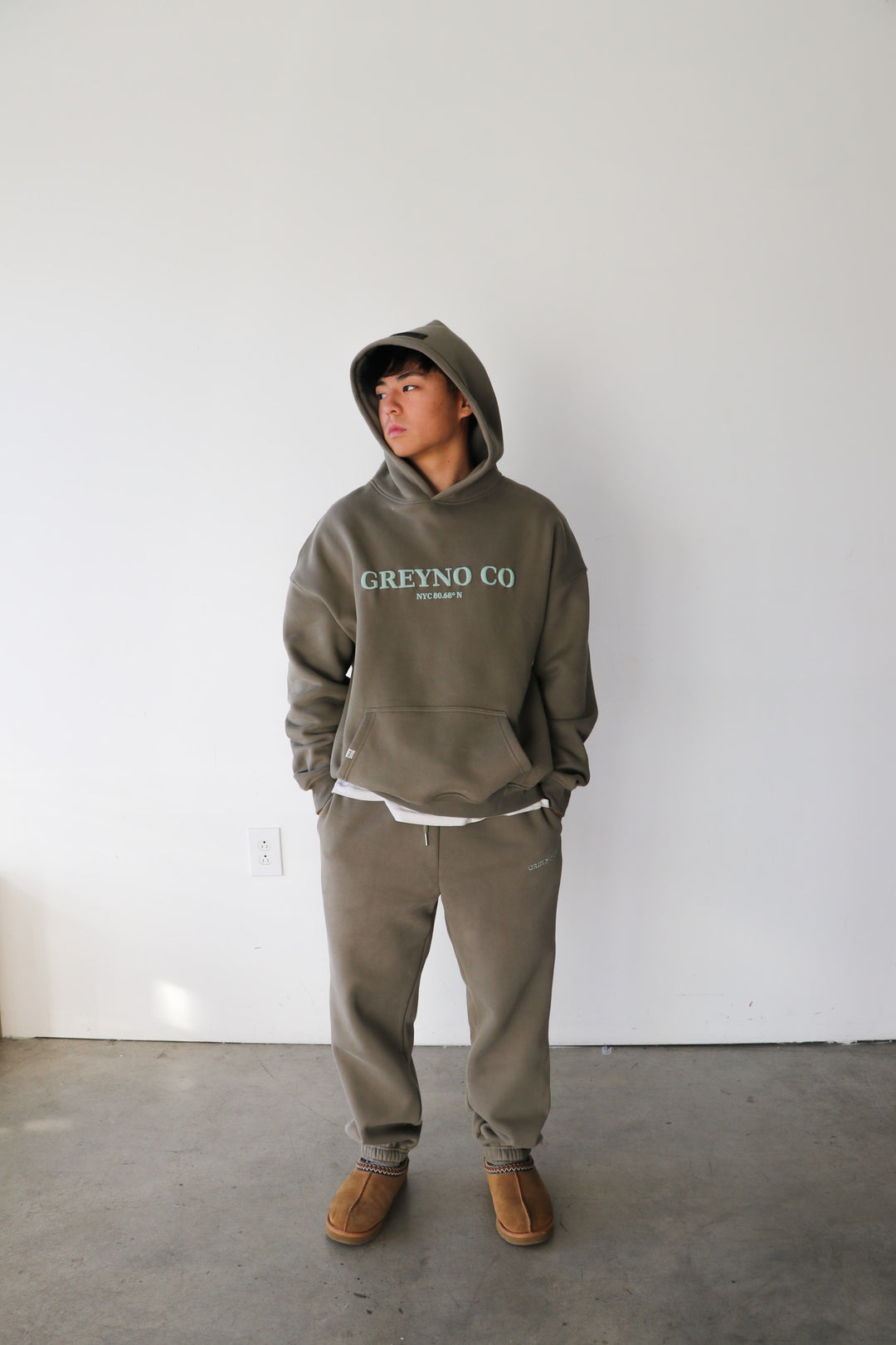 lucky 8 hoodie - Stone Green